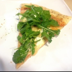 Trozo de Pizza Mediterranea