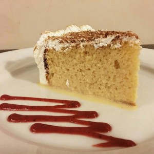 Torta tres leche