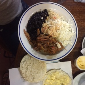 Desayuno criollo