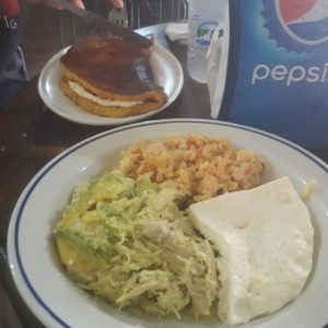 Desayuno de las Misses 