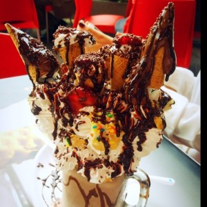 moka cine citta doble brownie