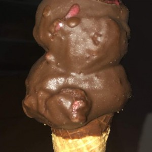 Barquilla de Fresa con Capa de Chocolate, Espectacular 
