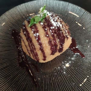 Helado frito