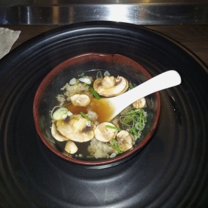 Caldo de res (menú teppan) 