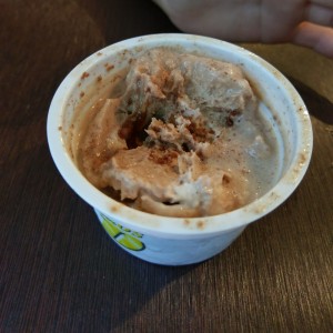 Helado de brownie. 