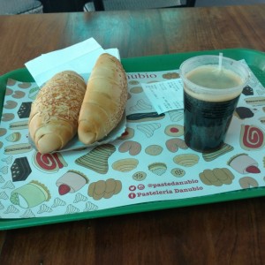 Cachito de jamon y queso