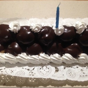 Torta de profiterol
