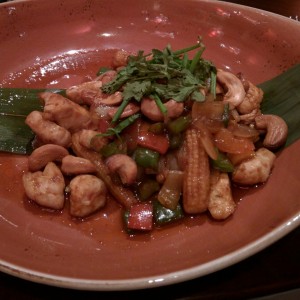 Wok de pollo con merey