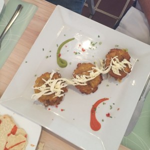 Trio de Patacones