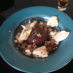 Para mi lo MEJOR del plato Degustacion- Postre de Chocolate