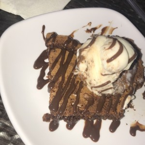 Brownie Con Helado