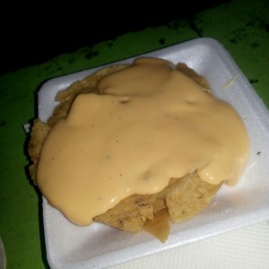 Nachos con Queso