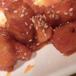 Pollo con miel y ajonjoli