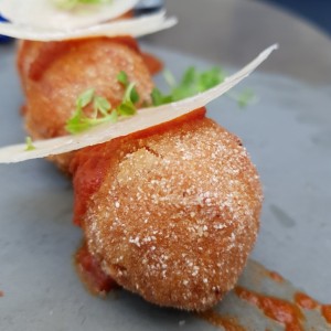 arancinis 4 quesos 