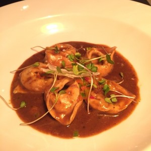 Tortellini de asado negro