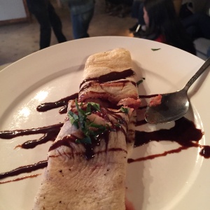 Crepe con frutos rojos y chocolate!.. Divina