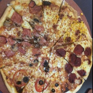 pizza 4 estaciones