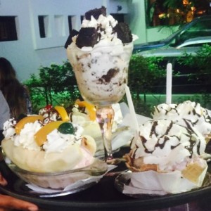 Banana Split, Copa Dalay y Tulipan con crema