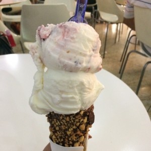 barquilla de mantecado y cornetto 