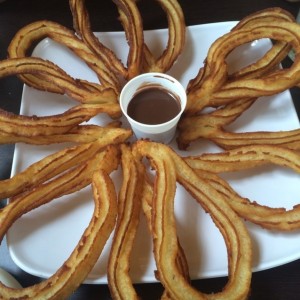 churros con chocolate