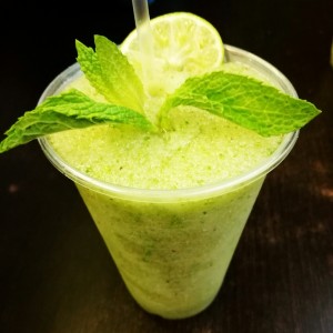 Limonada con Hierbabuena