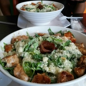 Ensalada Cesar con pollo