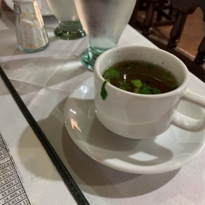 sopa de pescado de cortesia 