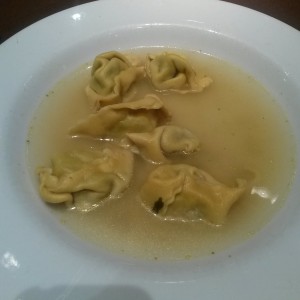 Tortellini in brodo