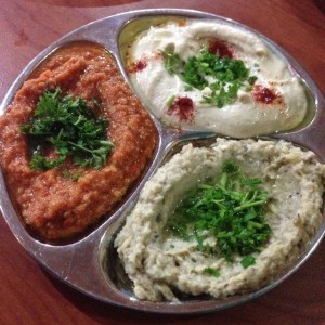 Trio de Cremas (Pimenton, Berenjena, Garbanzo)