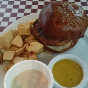Hamburguesa Pico Goering 