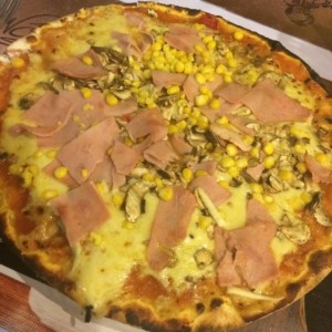 Pizza Quatro Stagioni