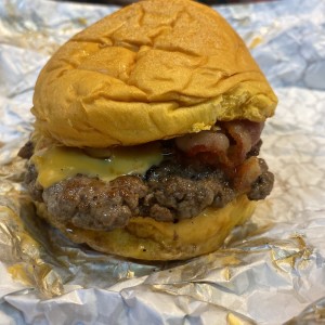 Cheese burger 