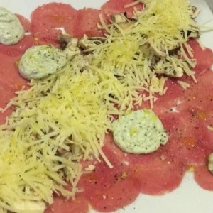 carpaccio de lomito