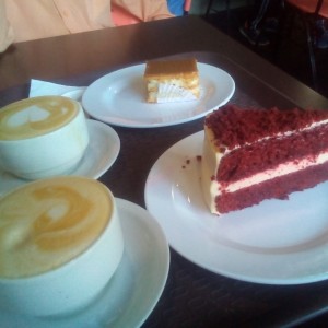 red velvet y milhoja