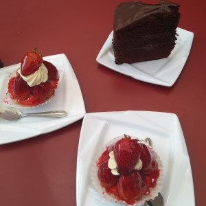 Tartaletas de fresa y torta Matilda