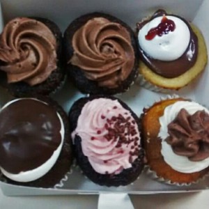 cupcakes de bombon, chocofresa, marmoleado, triplechocolate.