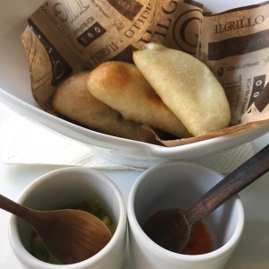 trio de empanadas