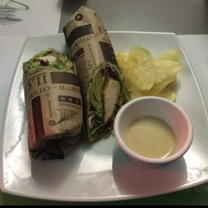 Wrap de pollo crujiente