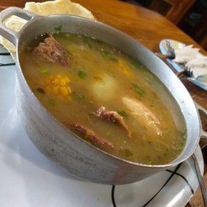 Sopa de costilla