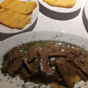 Cordero con polenta