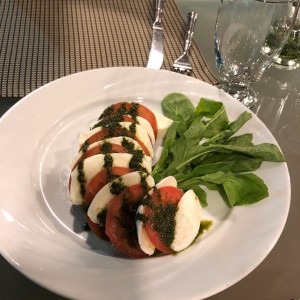  Ensalada capresa