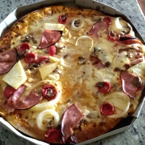Pizza Hawaiana