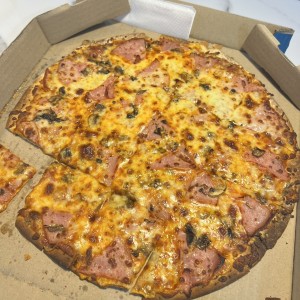 Club Thin Crust