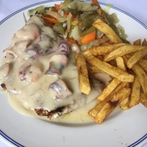Churasco de Mero a la Marinera, excelente..!