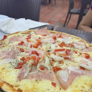 Pizza Americana