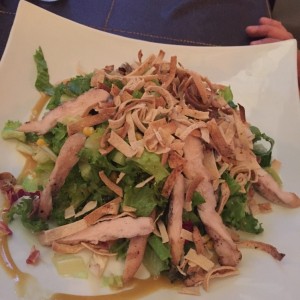 Ensalada Crocante de Pollo
