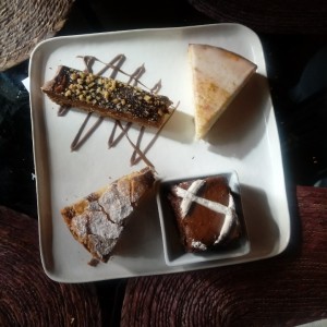 Torta Sampler, yogurt, Baileys y marmoleada