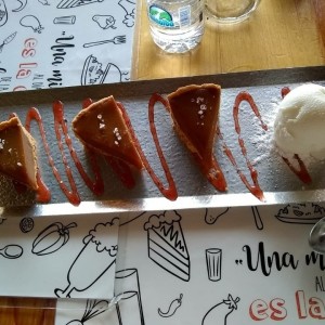 Caramel pie