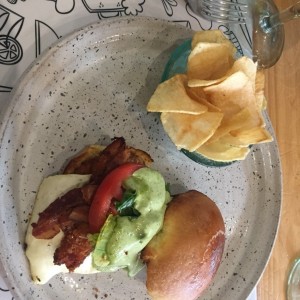 hamburguesa pollocrispy