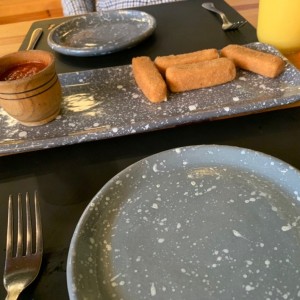 racion de dedos de mozarella 